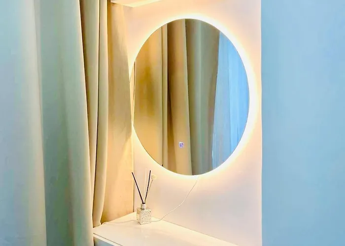 White Rose Condotel At Victoria Sports Tower * 马尼拉
