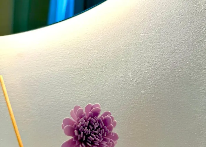 White Rose Condotel At Victoria Sports Tower 马尼拉