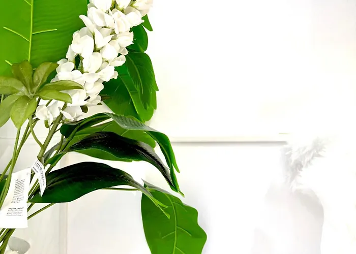 White Rose Condotel At Victoria Sports Tower *